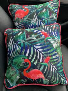 matching-fabric-cushions